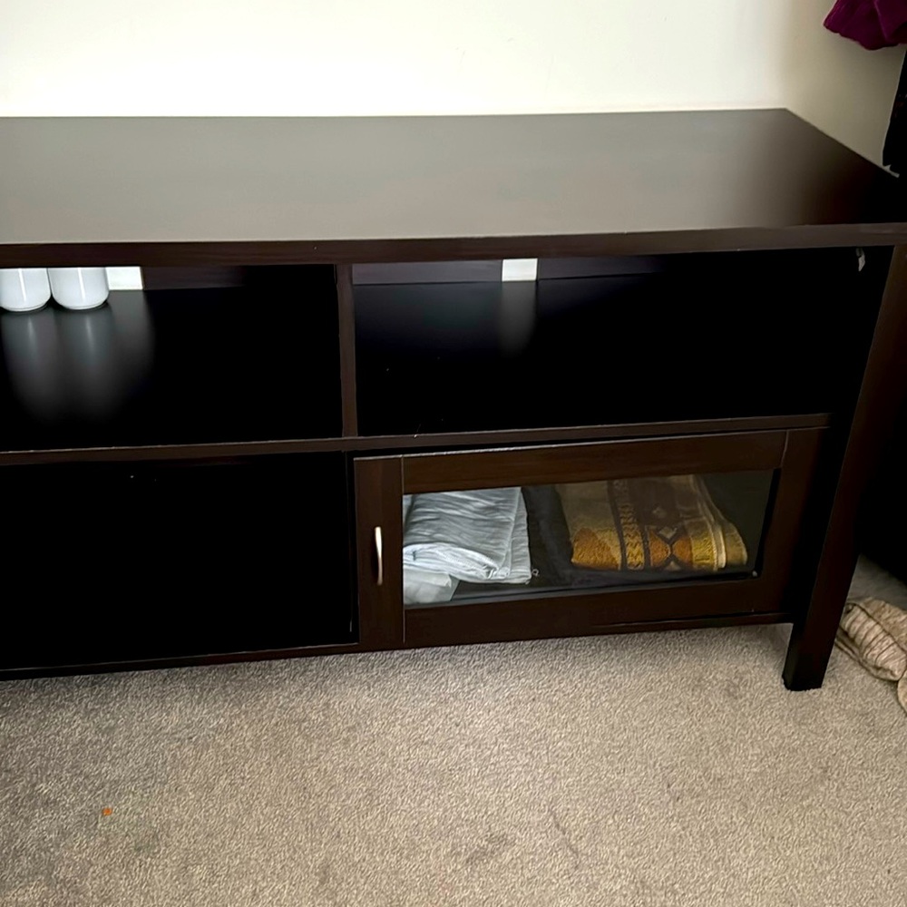 Tv stand bought it from the brick lengths 120 cm